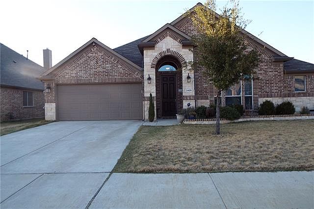 1st image of 2429 Hammock Lake Dr
