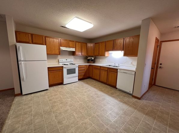 323B Williamsburg Pl