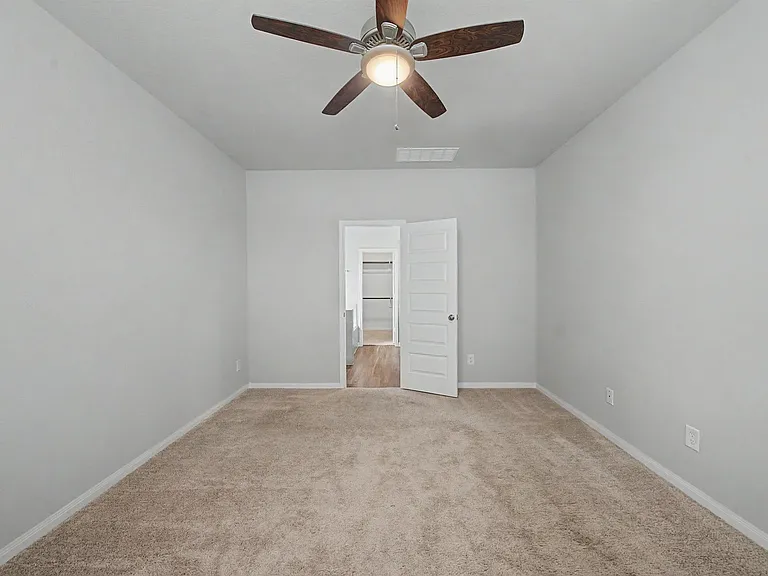 13820 Goldeye Dr — Photo 19