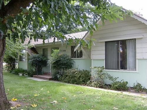 1st image of 21200 Shelly Ln