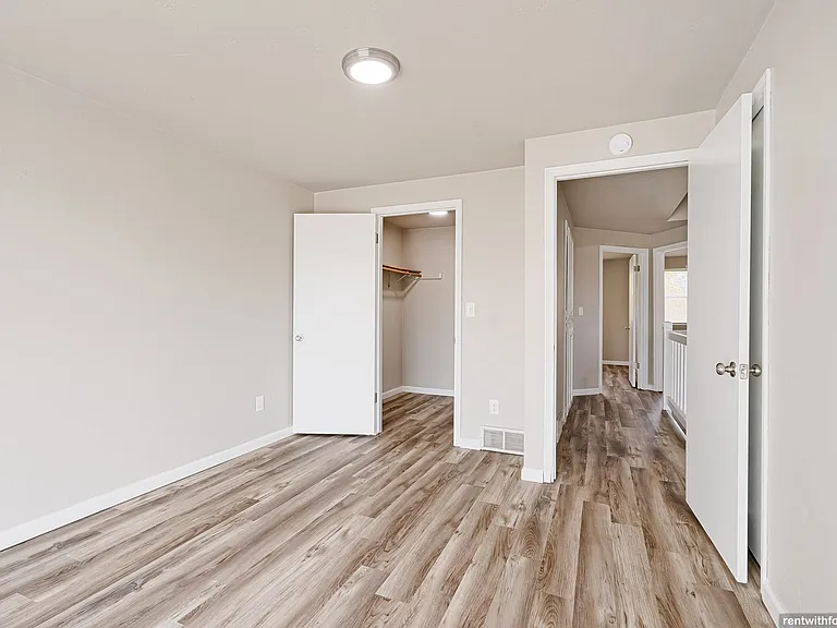 Allouez Townhomes — Photo 45