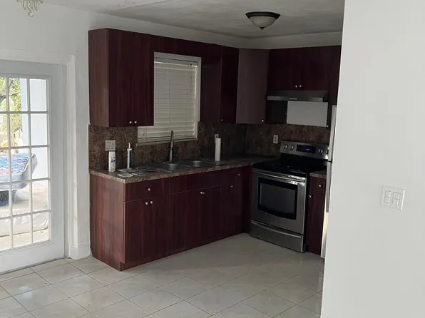 5311 NW 16th Ct, Lauderhill, FL 33313