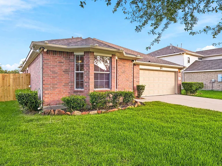 6931 Hamilton Falls Ln — Photo 4