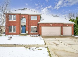 217 Red Hawk Rd, Hampshire, IL 60140