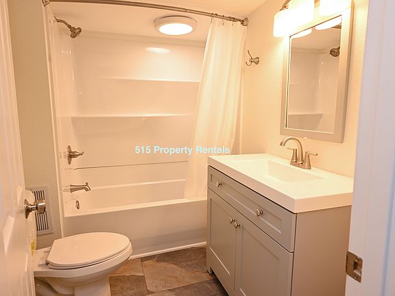 4th image of 516 W Summit St