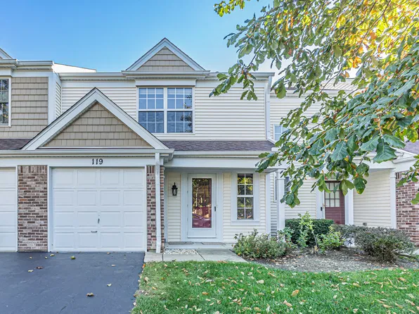 119 E Shag Bark Ln #B, Streamwood, IL 60107