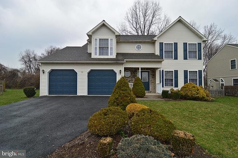 1st image of 300 Wernersville Blvd