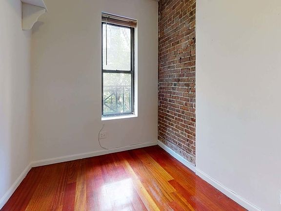 4th image of 345 E 65th St #404