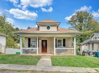 4709 Surrey Ave NW, Roanoke, VA 24017