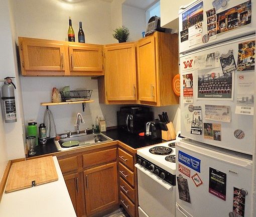 2nd image of 14 E Beck St #33A232755