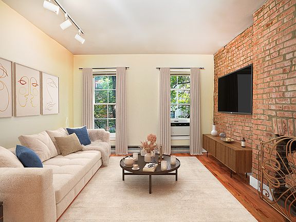 4th image of 551 Pacific St #Penthouse