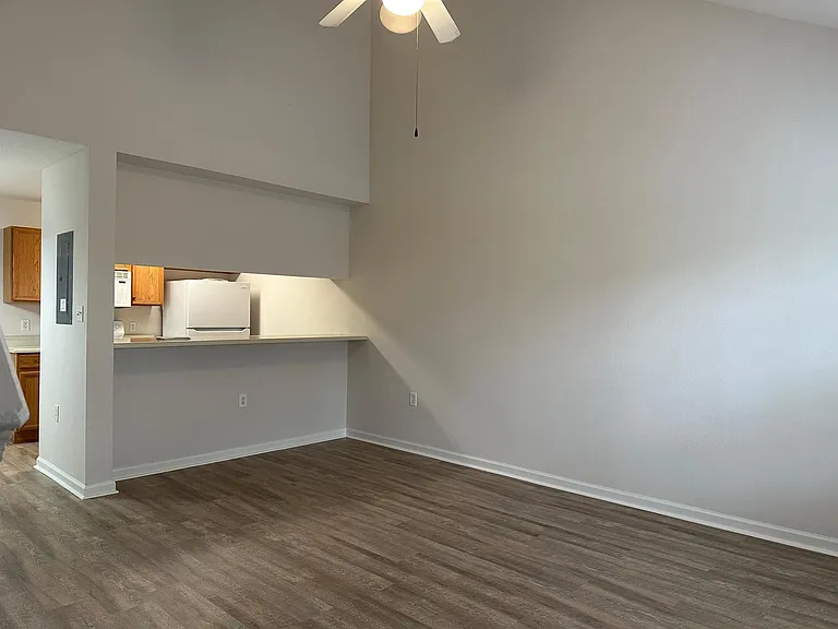 2738 W Tharpe St #1506 — Photo 2