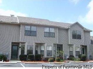 142 Aloha Dr, Fayetteville, NC 28311