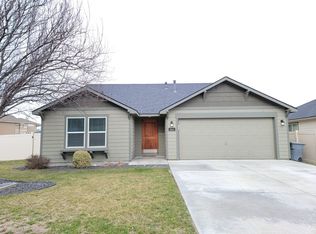 566 Jordan Ln, Richland, WA 99352