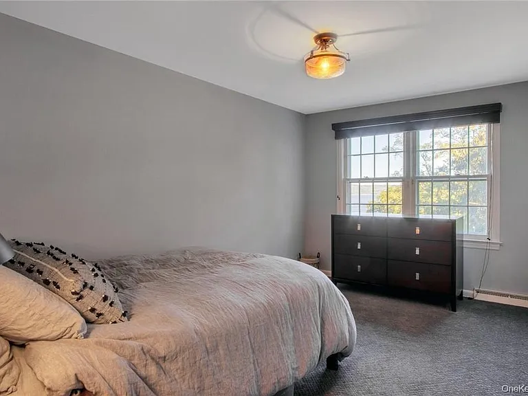 619 N Broadway — Photo 23