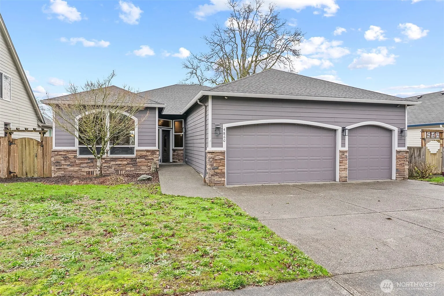 4860 K Street photo 1
