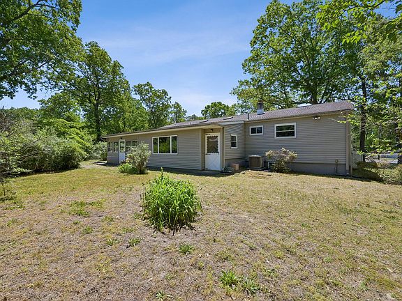 5th image of 509 Virginia Dr
