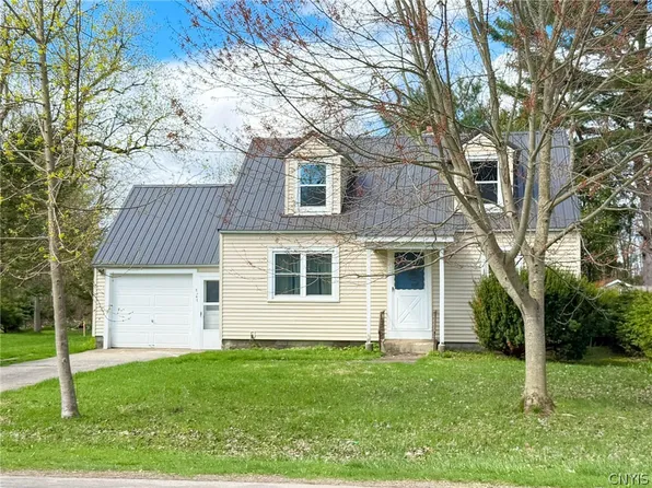 8547 Elmer Hill Rd, Rome, NY 13440