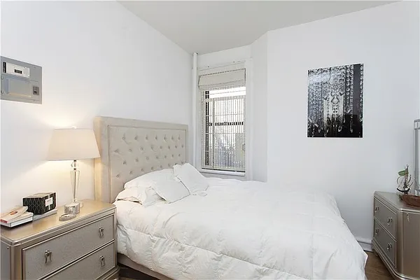 Sold by Raz Realty | media 16