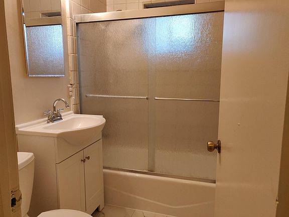 4th image of 2186 Stone Ave