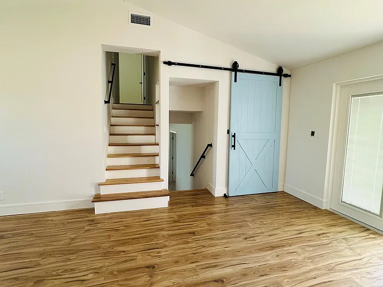 214 SW 4th St — Photo 18