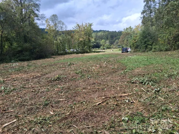 4 Morgan Lake Rd #4, Marion, NC 28752