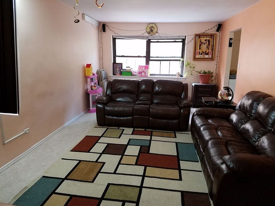 1st image of 9411 60th Ave