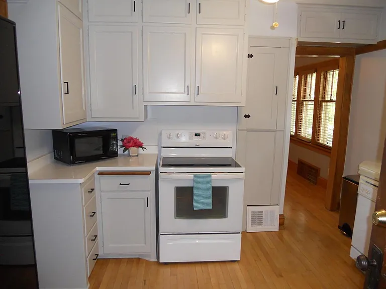 3376 N Cramer St — Photo 3