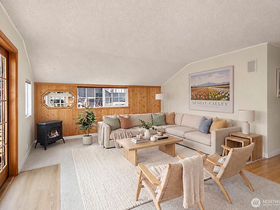 2nd image of 2818 Boyer Avenue E #8