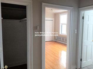 1371 W Estes Ave APT 3E, Chicago, IL 60626