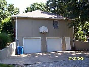 2nd image of 2111 Treeline Rd