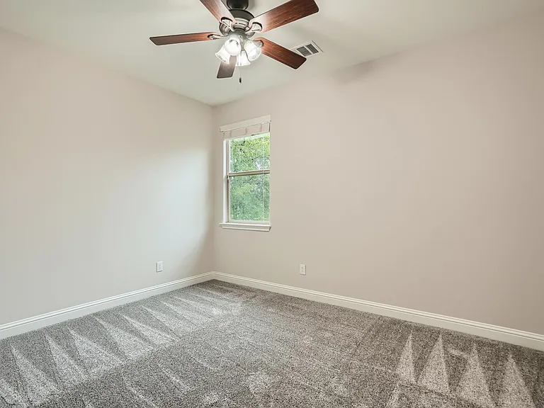 2612 Lightfoot Trl — Photo 14
