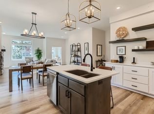 12697 Eagle St NW, Coon Rapids, MN 55448