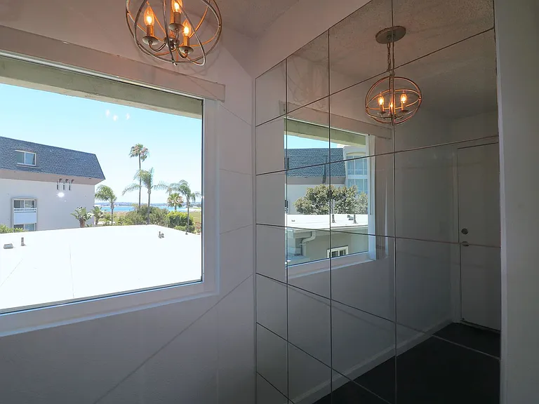 3990 Crown Point Dr — Photo 24