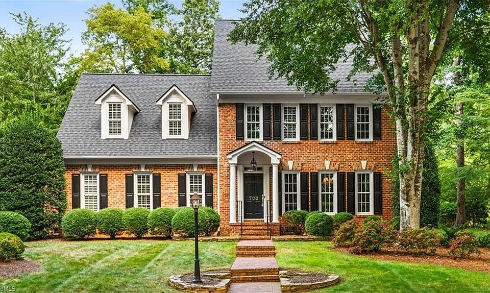 1st image of 700 Topwater Ln