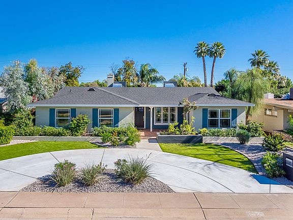 3423 N 44th Pl - MLS-2