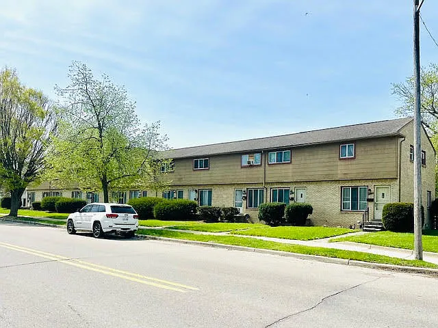 68 Crocker Blvd — Photo 3