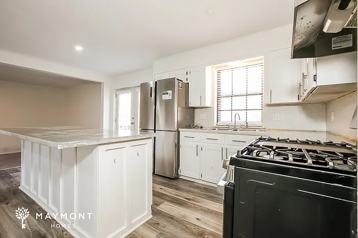 507 Briar St — Photo 7