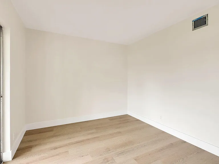 6299 Chasewood Dr #G — Photo 18