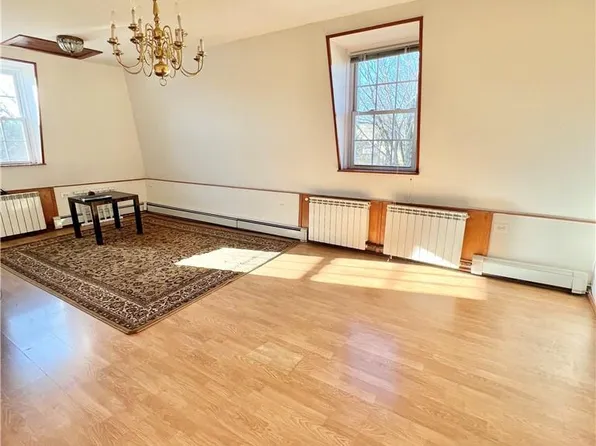210 Union Ave, Mamaroneck, NY