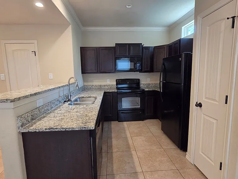 6650 Mia Way #101 — Photo 8