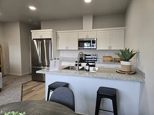2028 Sunset Dr #2 Photo 1