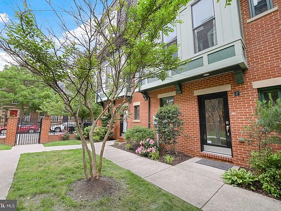 2nd image of 27 Yogurt Ln