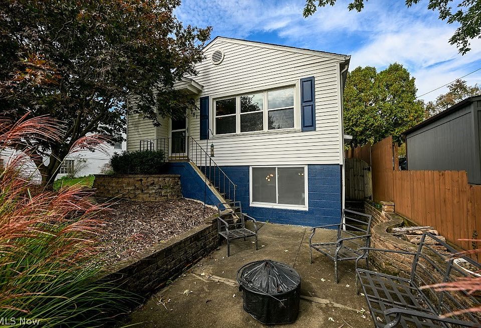 1st image of 751 Rextur Dr