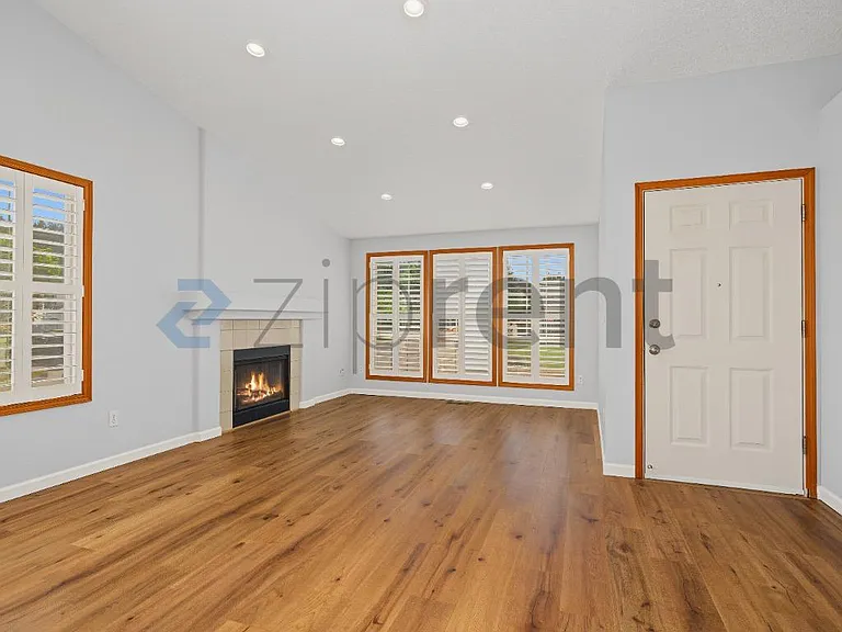 13086 SW Tearose Way — Photo 7