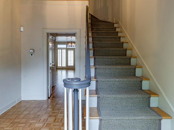 2nd image of 100 Westminster Pl