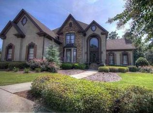 6705 Hempstead Ct, Suwanee, GA 30024