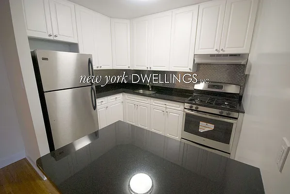 Rented by New York Dwellings LLC | media 5