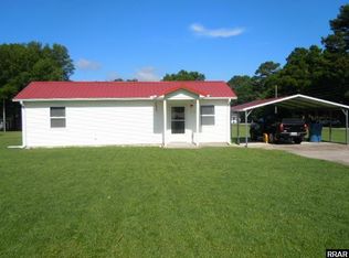121 N Hunt St, Sharon, TN 38255
