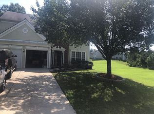 2916 Old Ironside Dr, Charlotte, NC 28213